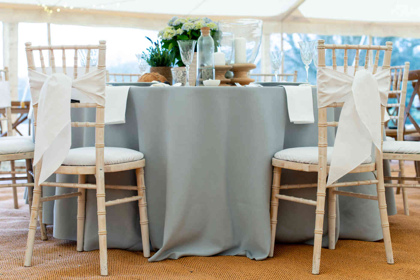 Tablecloth Size Guide Table Linen Hire, What Size Table Runner For 6 Chair